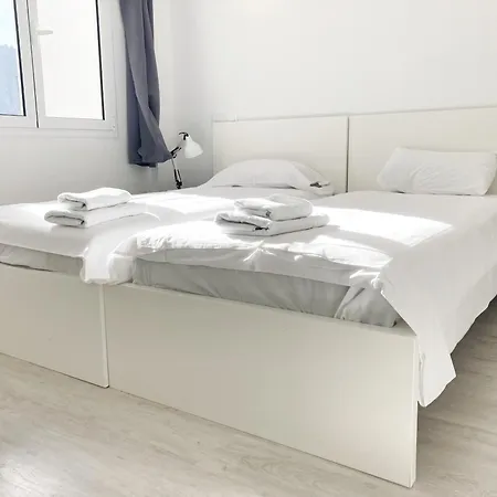 Intimate & Stylish Beach Apartment With Balcony Las Palmas Exterior photo